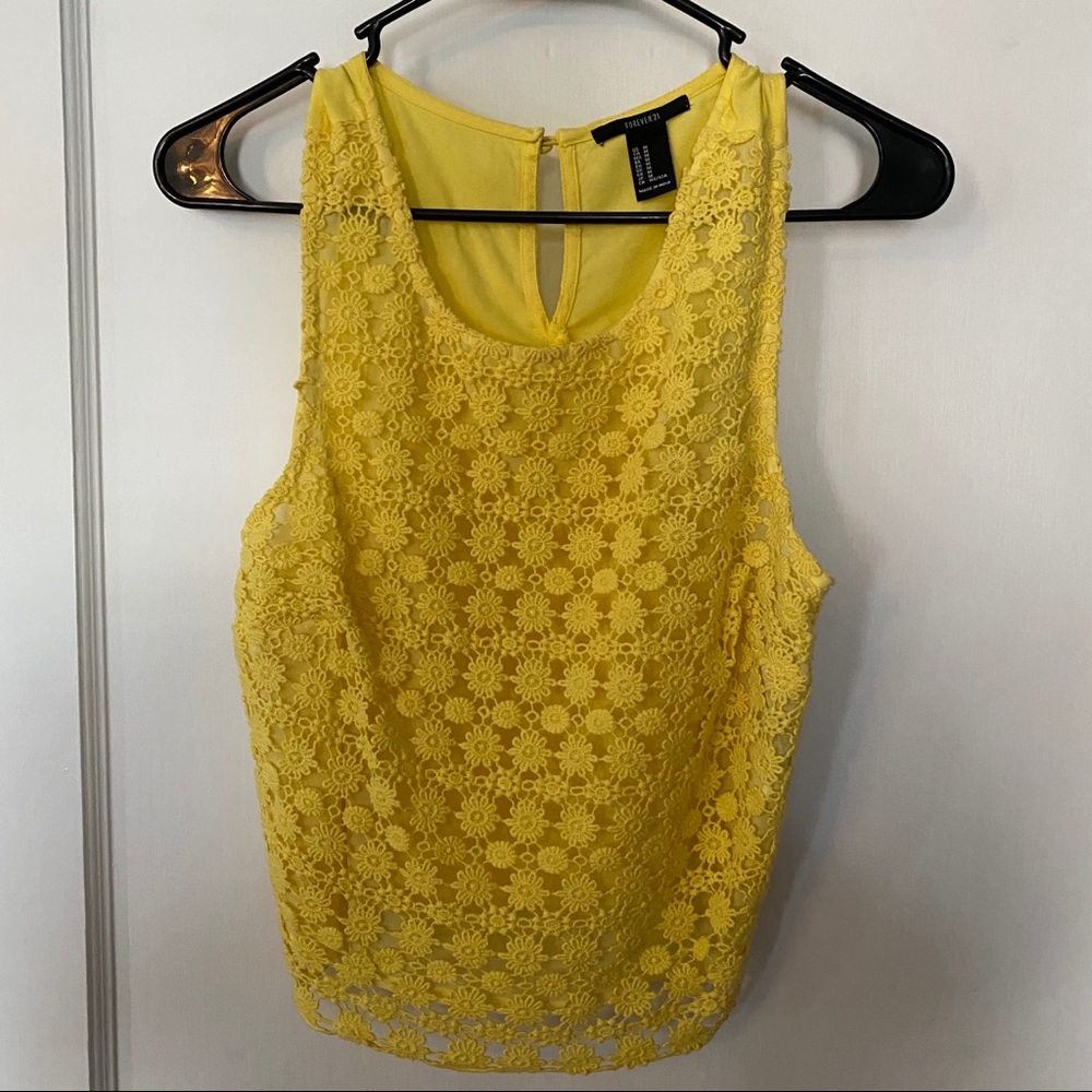 Forever 21 Floral Lace Crop Top, Size M